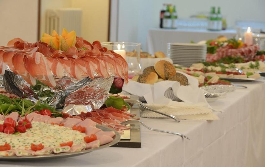 Hotel Europa Norcia Bagian luar foto